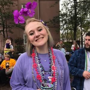 Meet your Posher, Alicia